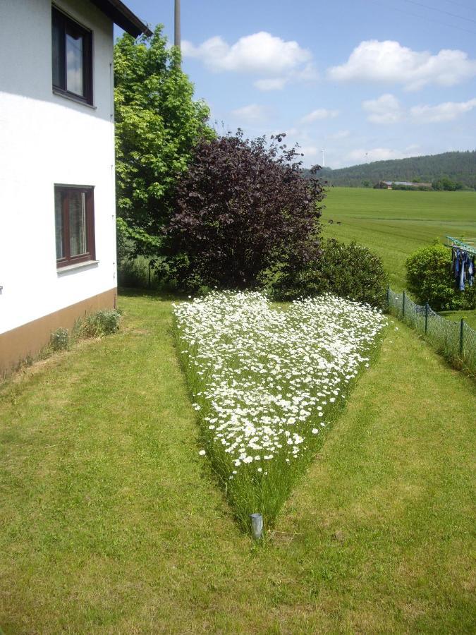 Zeit Fuer Dich Apartment Himmelkron ภายนอก รูปภาพ